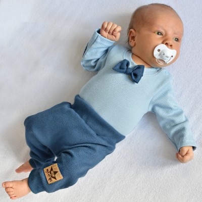 Baby Nellys 2-dielna dojčenská sada,body dl.rukáv s motýlikom, tepláčky Honzík,modrá, v.80