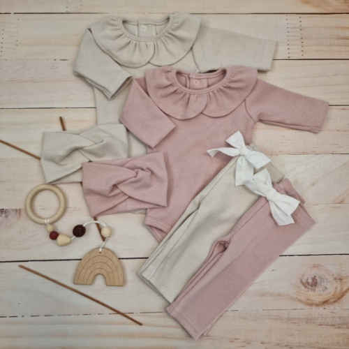 Rebrované body s golierom, legíny a čelenka, 3D, bavlna, piesková, veľ. 86