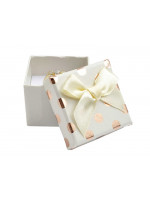 Darčeková krabička na šperky, krémová, zlaté bodky